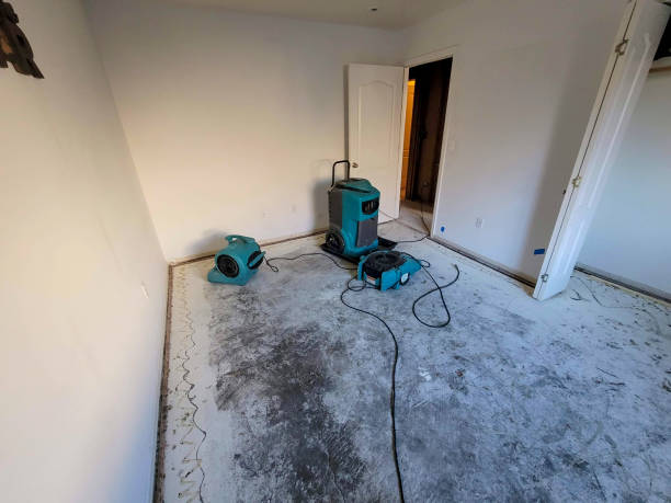 Water damage restoration experts in Wakefield, KS